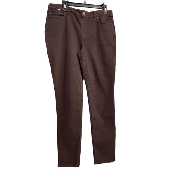 Chico’s the platinum jegging size 1
Conventional size 8 - Picture 4 of 11